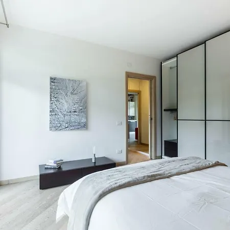 Bilocale Con Piscina Moniga del Garda
